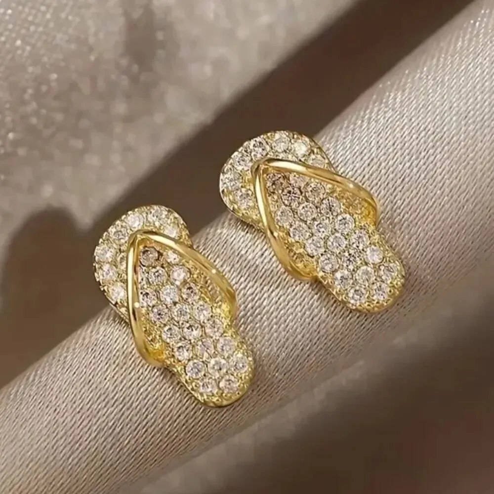 Grandest Birch Creative Earrings Stylish Slipper-shaped Gold Tone Earrings